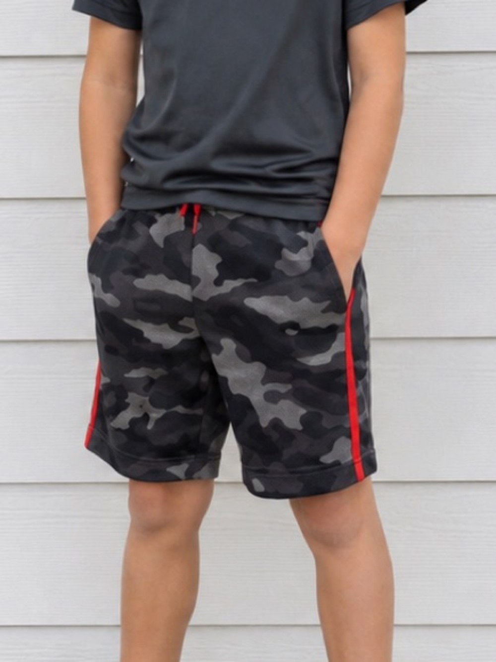 Old Navy Active Boys Camo Athletic Shorts Size 6
